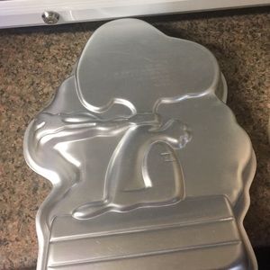 1958 snoopy cake pan